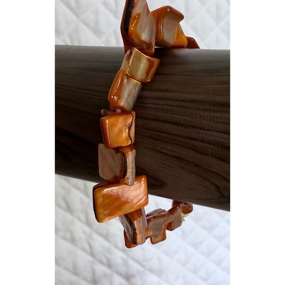 The Unbranded Brand Jewelry - Vintage Cognac Orange Iridescent Shell Stretch Bracelet Square Bead Boho Coastal